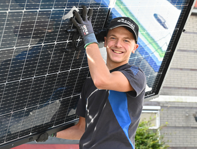 Leveren en monteren PV-panelen